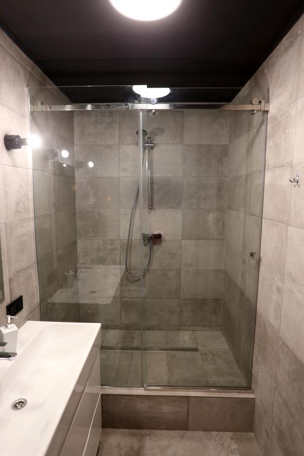Vysoka Khata1 Lviv Exteriör bild